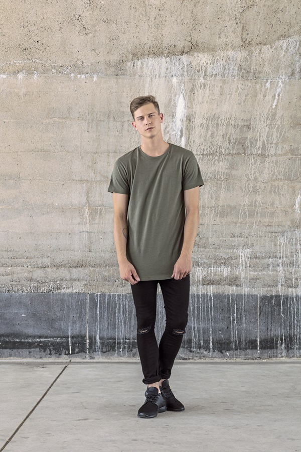 Build Your Brand Shaped Long Tee BY028
